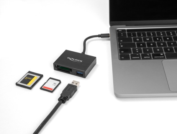 Card Reader USB-C für XQD und SD Speicherkarten + USB 5 Gbps Typ-A Port